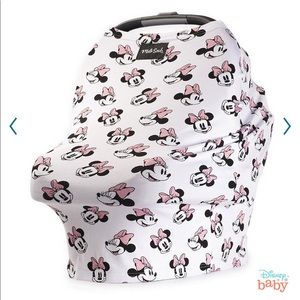 Milk snob car seat/nursing cover Minnie mouse